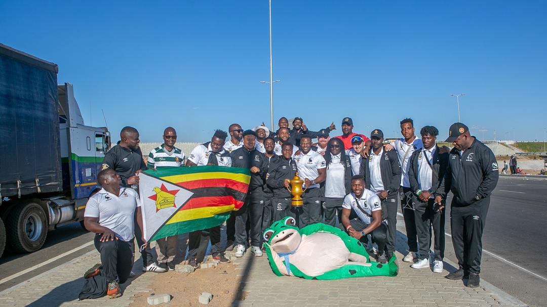 𝗛𝗶𝗽𝗽𝗼𝘀 𝗙𝗮𝗻𝘀 𝗖𝗹𝘂𝗯 (@hipposfans) on Twitter photo 🇿🇼 The Sables held a trophy parade across Harare today to celebrate their historic back-to-back RAC triumph & qualification for #RWC2027
The team was led by Capt <a href="/hilt_mudariki/">Hilton Mudariki</a> & Head coach Pieter Benade, joined by sponsors <a href="/NedbankZimbabwe/">Nedbank Zimbabwe</a> & officials from the SRC
Celebrations 🇿🇼 The Sables held a trophy parade across Harare today to celebrate their historic back-to-back RAC triumph & qualification for #RWC2027
The team was led by Capt <a href="/hilt_mudariki/">Hilton Mudariki</a> & Head coach Pieter Benade, joined by sponsors <a href="/NedbankZimbabwe/">Nedbank Zimbabwe</a> & officials from the SRC
Celebrations