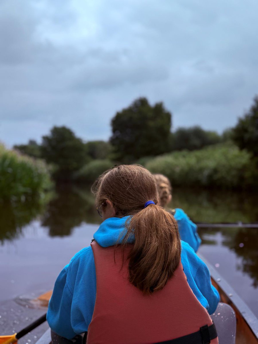 LeedsDYS's tweet image. It’s been a very busy day at Venture Out today! 🤩
Our groups started out with some canoeing! 🛶
@StWilfridsCHS @beckets_bkcat @ASCHC_COLLEGE