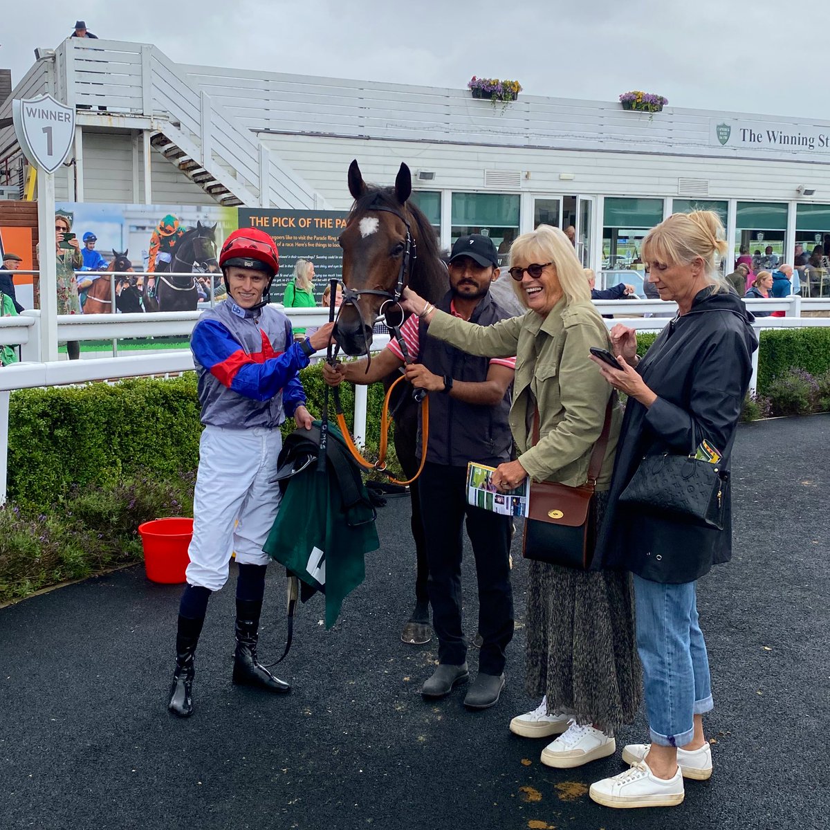 CatterickRaces's tweet image. QUERCUS and Oisin McSweeney win the final race of the day for @AnnDuffieldnews and owner C A Gledhill - congratulations to all connections!