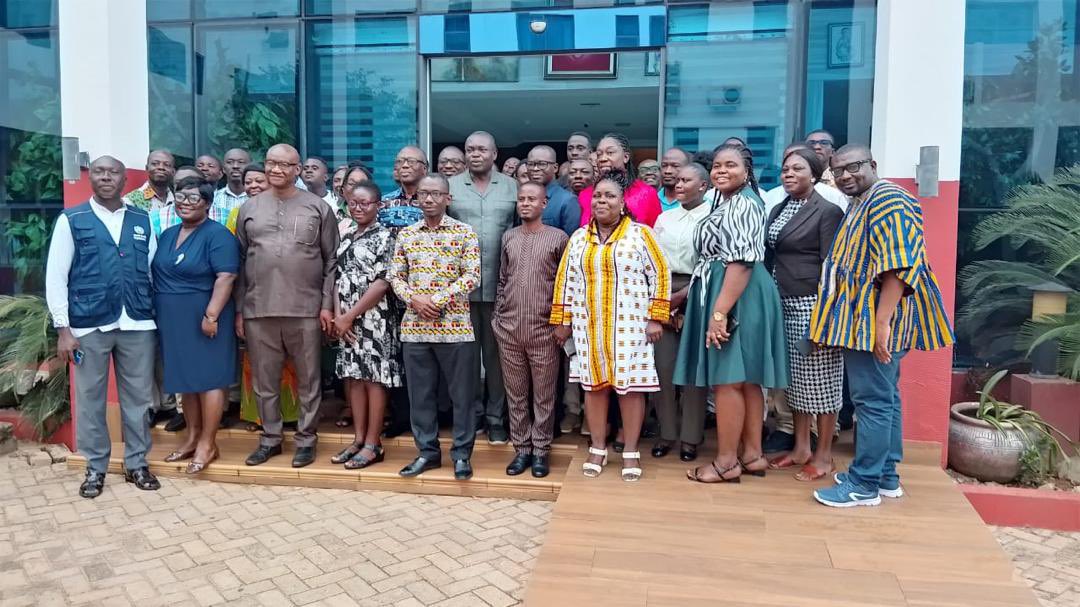 Together with @GHSOfficial and with support from @Gavi, we are training 450 zonal facilitators to roll out Immunization in Practice modules nationwide. 

The training will⬇️

✅ Strengthen managerial &amp; operational skills
✅ Improve vaccine delivery &amp; boost coverage

#VaccinesWork