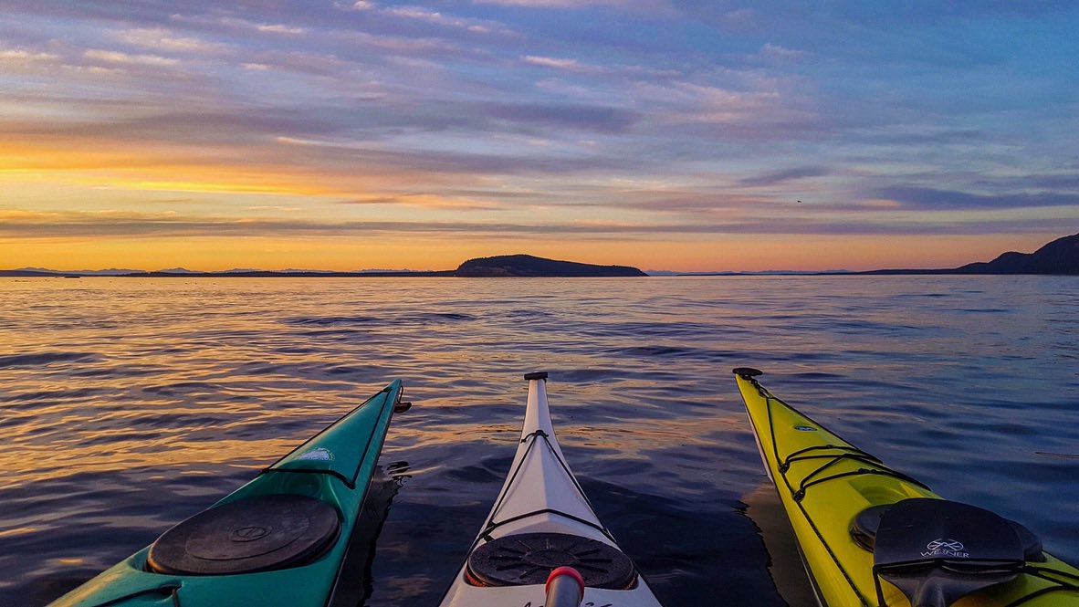 ☀️ Escape the heat of sweltering summer days and say hello to your cool-cation in the San Juan Islands! Enjoy outdoor activities like whale watching, kayaking, and biking, soak in stunning sunsets, and savor fresh, local cuisine. Plan your island getaway now!