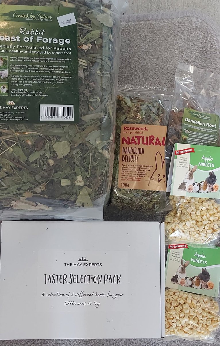 SNORSSanctuary's tweet image. A massive THANK YOU to Karen Anne Hare ❤️ and Gillian Gilbert ❤️ for these wonderful donations from our The Hay Experts wishlist.