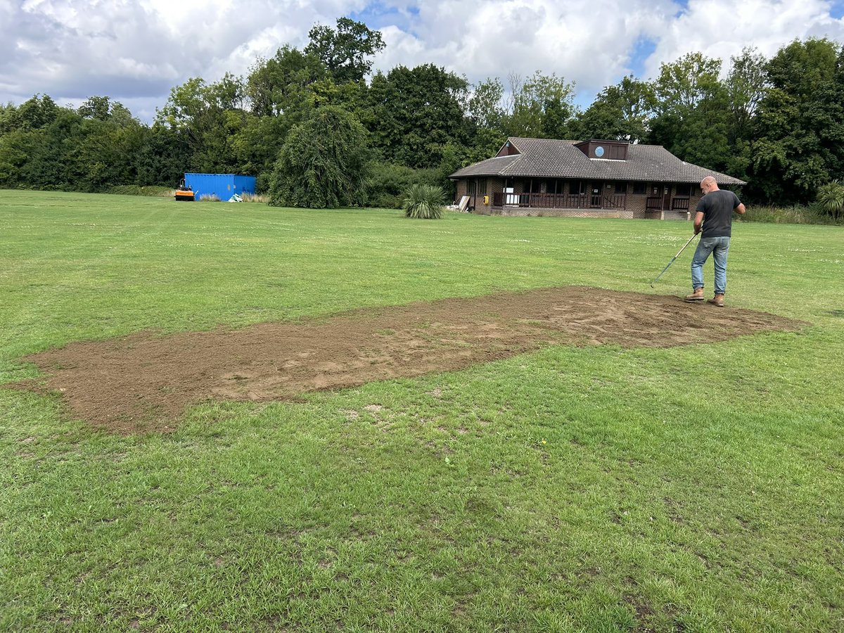 Scott's Pitch Care (@scottspitchcare) on Twitter photo Another visit to one of our favourite sites today <a href="/Kennington_jfc/">Kennington Juniors</a> carrying out high wear area repairs π± Another visit to one of our favourite sites today <a href="/Kennington_jfc/">Kennington Juniors</a> carrying out high wear area repairs π±