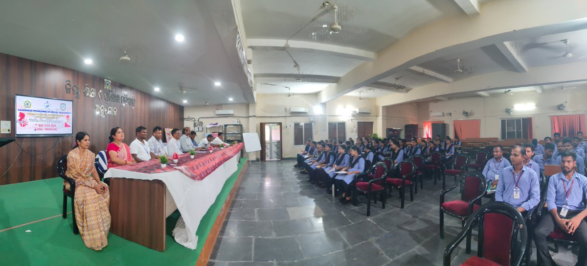 AngulDiet's tweet image. 🛑 An awareness session on Prevention of Sexual Harassment at Workplace was held at DIET Angul today.

👩‍🏫 Ms. Mamita Sahoo, Presiding Officer of ICC, sensitized student-teachers, faculty &amp;amp; staff on legal safeguards &amp;amp; redressal mechanisms.

#DIETAngul #POSH #SafeWorkplace #ICC