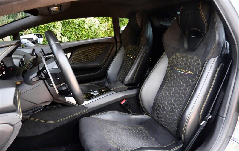 BrenzGarage's tweet image. 2019 Lamborghini Huracan
LP 580-2
17k miles
Grigio Lynx Metallic/Nero Ade
210k + ship and fee.