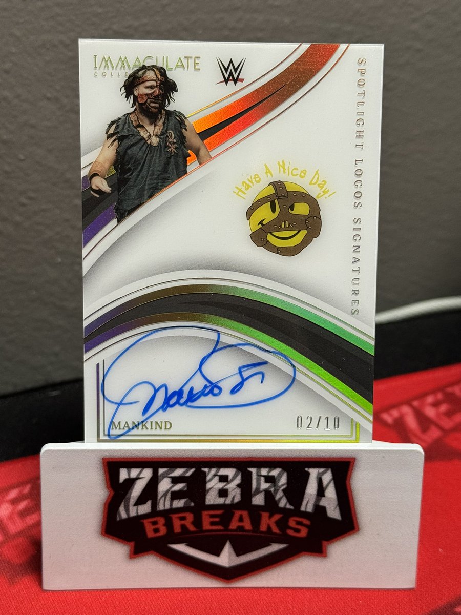 RefBrandonTolle's tweet image. It’s #wrestlingcardwednesday, and this week here are some hits from some 2023 @PaniniAmerica Immaculate WWE I ripped for my birthday!
Cody Immaculate Moments Auto /49
Rhea Auto Relic /25
Mankind Spotlight Logo Auto /10
Gunther Championship Glory Auto /10