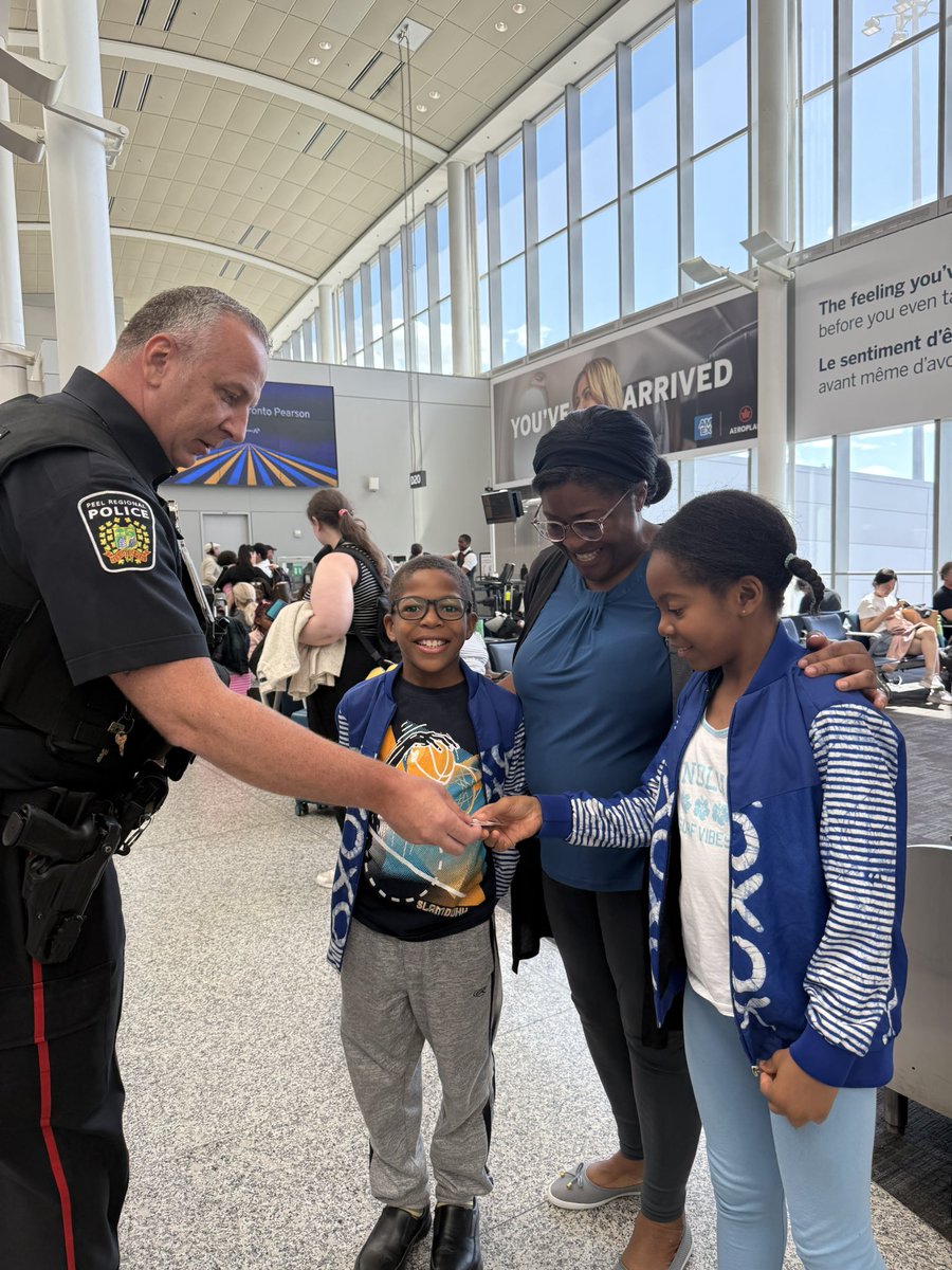 Lisa Hewison (@hewisonprp) on Twitter photo Serving Beyond the Terminal 🚔✈️
<a href="/PeelPolice/">Peel Regional Police</a> Airport Division officers are proud to serve the heart of Canada’s busiest airport,keeping passengers, staff, & visitors safe 24/7. From frontline response to proactive community engagement. <a href="/TorontoPearson/">Toronto Pearson</a> #CommunityFirst #YYZ Serving Beyond the Terminal 🚔✈️
<a href="/PeelPolice/">Peel Regional Police</a> Airport Division officers are proud to serve the heart of Canada’s busiest airport,keeping passengers, staff, & visitors safe 24/7. From frontline response to proactive community engagement. <a href="/TorontoPearson/">Toronto Pearson</a> #CommunityFirst #YYZ