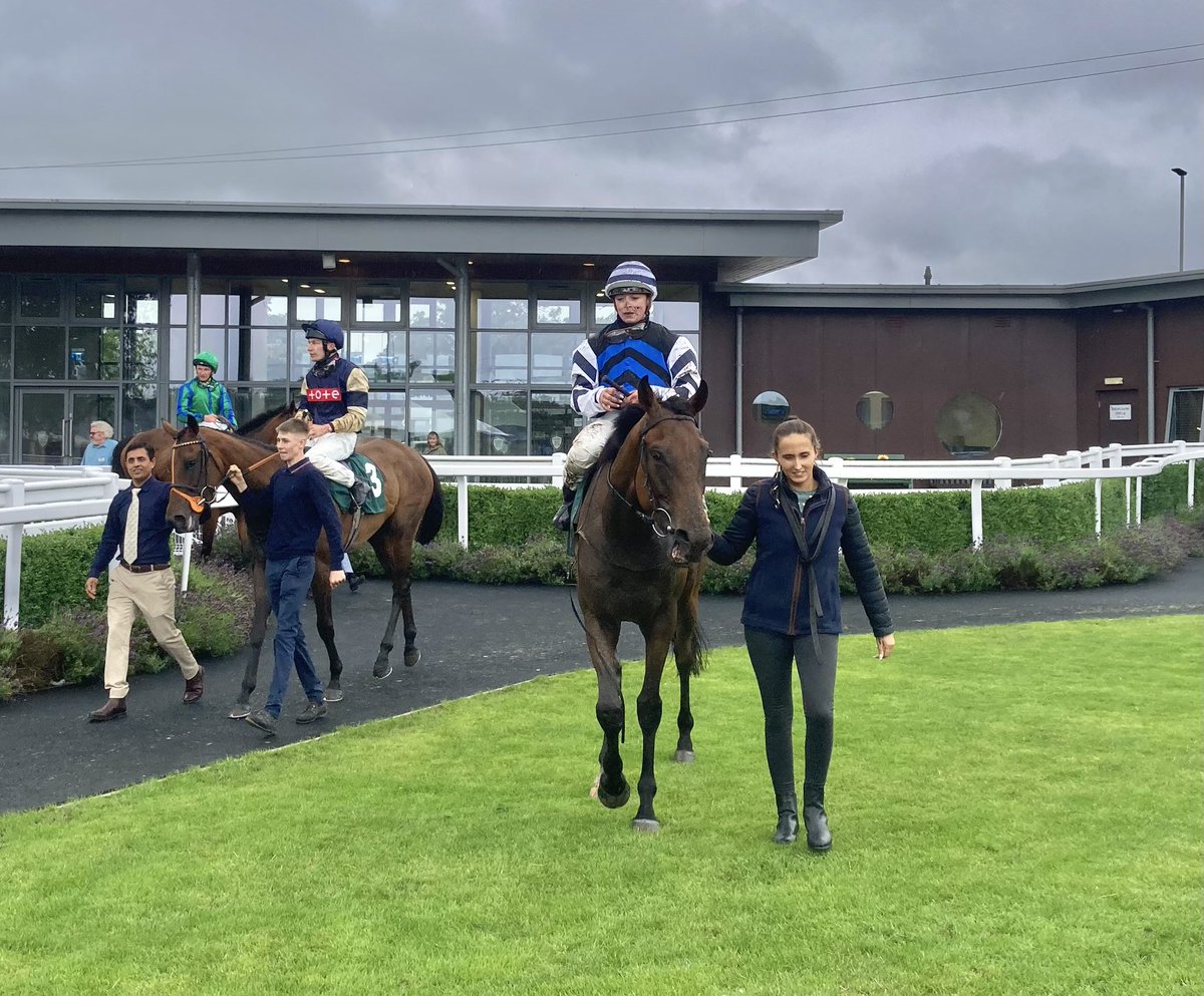 JohnWathenBerry's tweet image. Good finally to find some soft ground for @STandARPartners’ #SolarSaving. He was beaten a fair way in finishing fourth @CatterickRaces but we should be able to find races weaker than today’s. The winner @HeathHouseNkt’s Golden Horn filly Bosphorous Rose looks very smart.