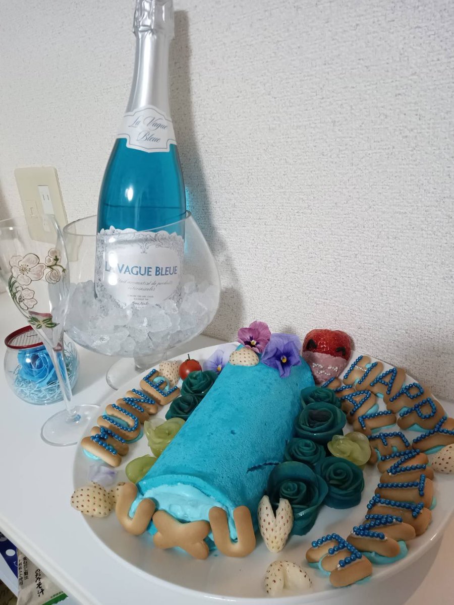 papapapandaTM's tweet photo. ちょっと遅れましたがお誕生日おめでとうございます🎂
いつも楽しい時間をありがとうございます✨
素敵な一年をお過ごしくださいね🩵
#無音誕生祭2025
#無音生誕祭2025 https://t.co/57USXeNt1b