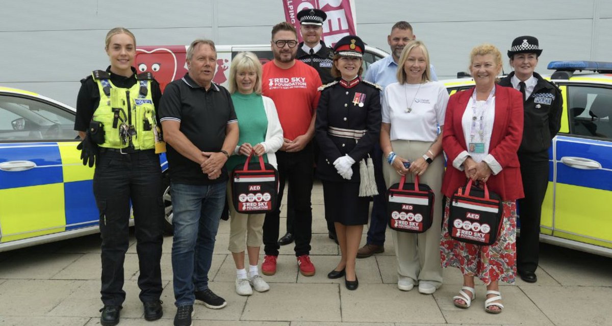 PoliceMutual's tweet image. Heart helpers - @northumbriapol equip all response cars with defibrillators.
orlo.uk/kVyXU