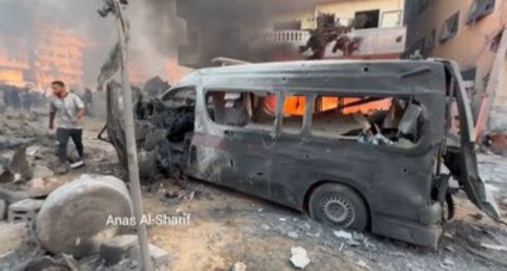 malakelmassri2's tweet image. Gaza Under Attack ‼️💔
Save us, save what’s left of us
chuffed.org/project/134600…
Please help us 🙏😭
