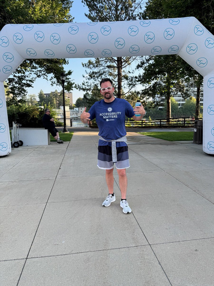 A great way to start your #Instcon25 day is with an almost 5k and came in 2nd place 🥈.Let’s go!!