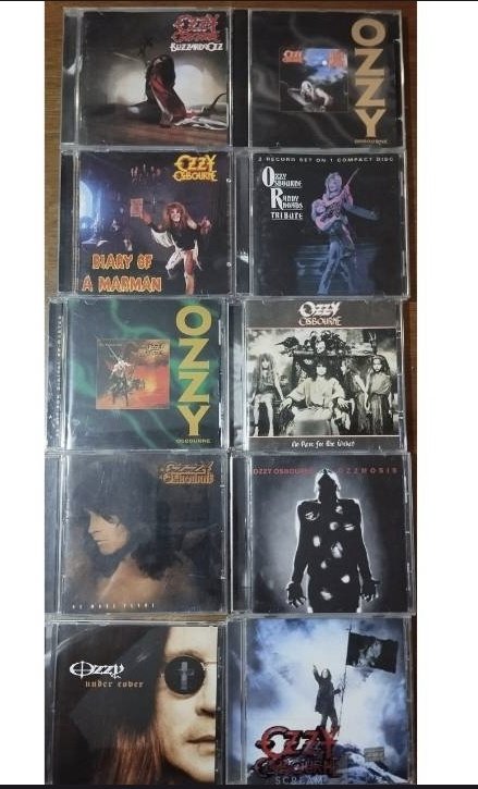 JossRojasR's tweet photo. #SalvameDiario @elwarpig hoy tuve la oportunidad de escucharlos en vivo! Presumo la colección de mi mamá (@RosaCarminaRan2) en honor al buen Ozzy que ya se nos fue!! 🥲
 Muchos saludos!! https://t.co/KsCu8iMGpt