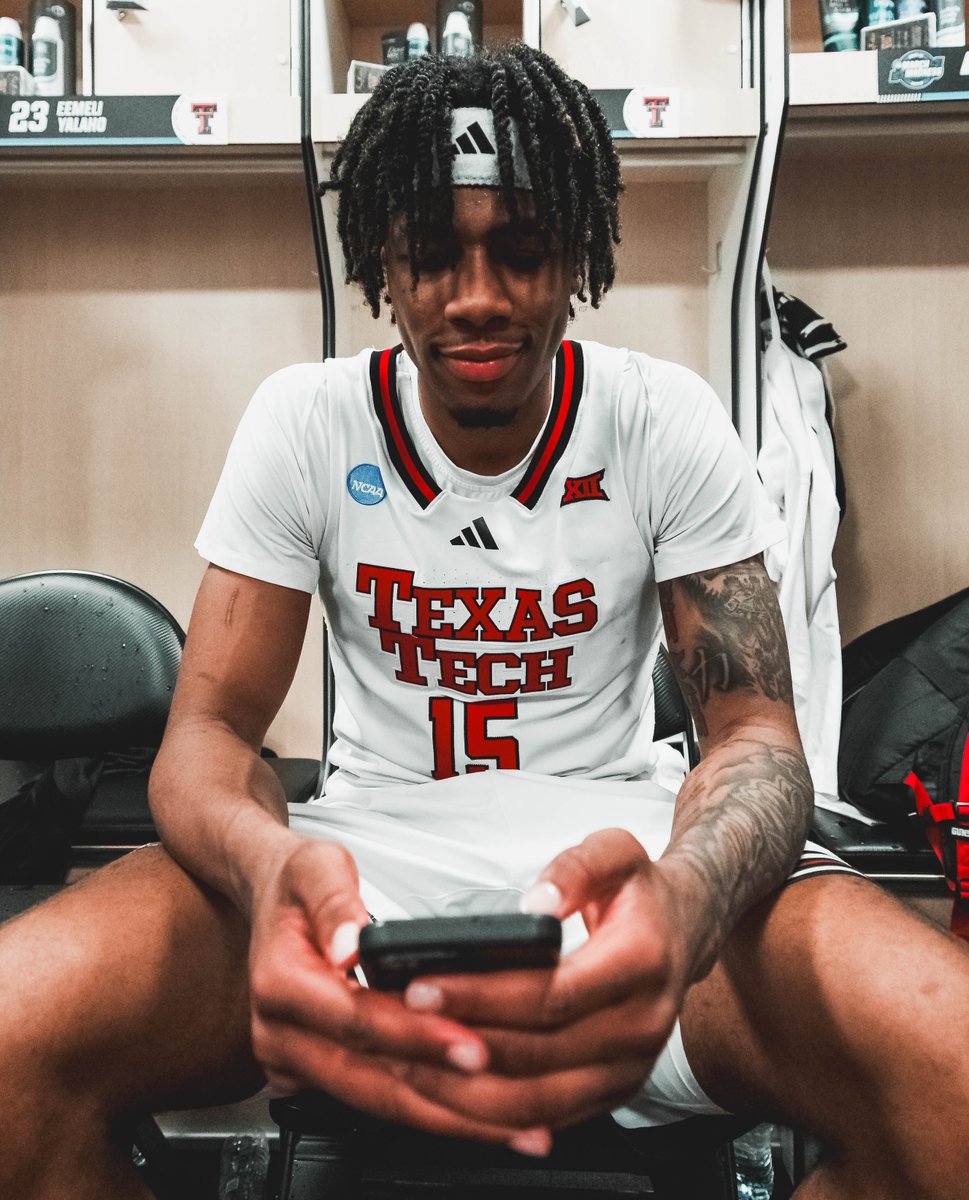 MatadorClubOrg's tweet image. Just got a text from @j1izzle ...
He said join The Red Raider Club 👀
redraiderclub.com/give