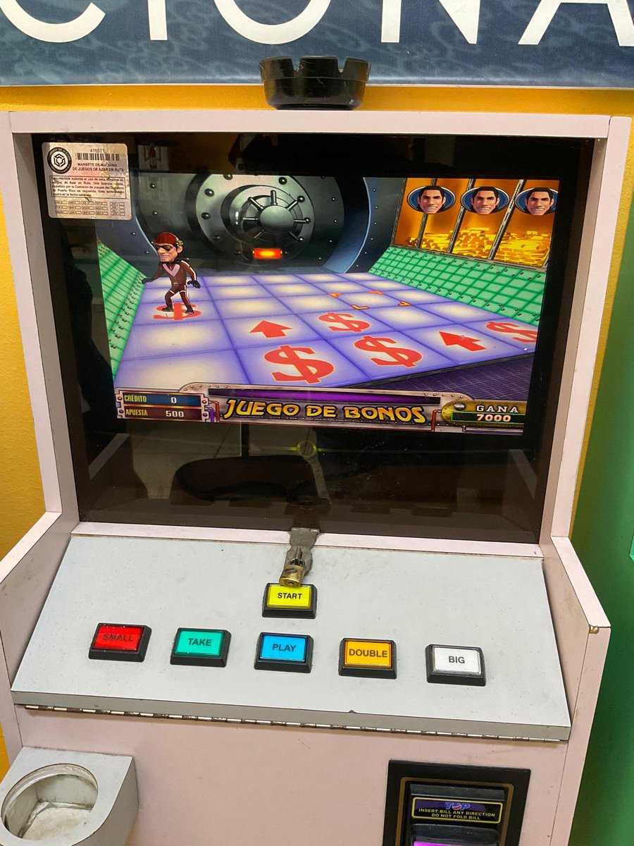 ComJuegosPR's tweet image. Nuestros inspectores están en la calle visitando negocios con Máquinas de Juegos de Azar en Ruta, para orientar y fiscalizar el cumplimiento de la ley. En la Comisión de Juegos del Gobierno de Puerto Rico fortalecemos la supervisión y el marco regulatorio vigente.
