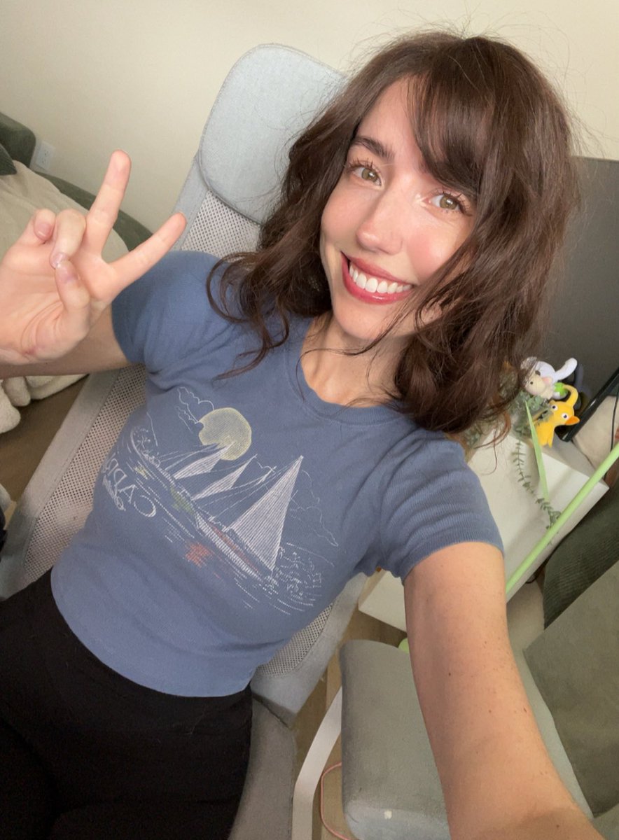 broadcasting live to you from twitch right now 🤠