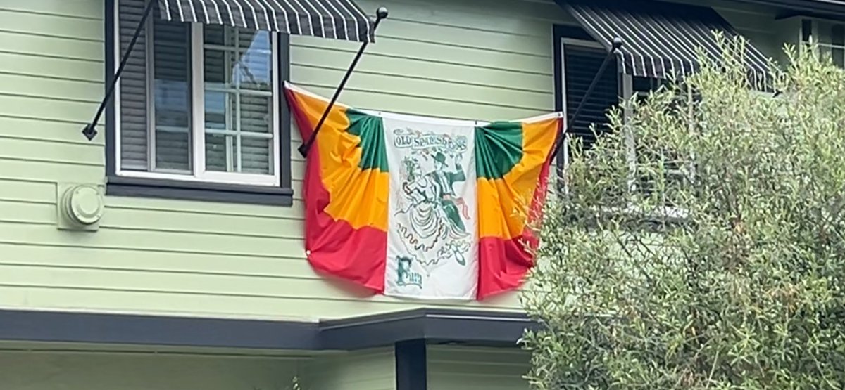 JohnPalminteri's tweet image. Santa Barbara comes alive with a festive look for its annual Old Spanish Days beginning July 30. It dates back to 1924 with live shows a traditional horse parade and homemade food. Many businesses and neighborhoods are adding decorations, and pins and posters are for sale.