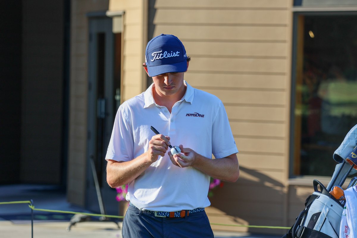 PacificCoastAm's tweet image. Round two at the #PacCoastAm is off and running at Eugene Country Club.
🔗 Results: pacificcoastamateur.com/results