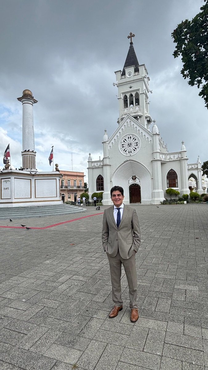 JuLiOCuRY's tweet image. ¿Adivinan donde estaba?