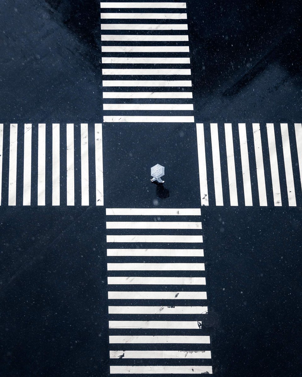 Develop your understanding of how to create a great image—including rule of thirds, space, leading lines and framing with MPB’s Beginners Guide to Composition. buff.ly/xuiAAgq <a href="/mpbcom/">MPB</a>