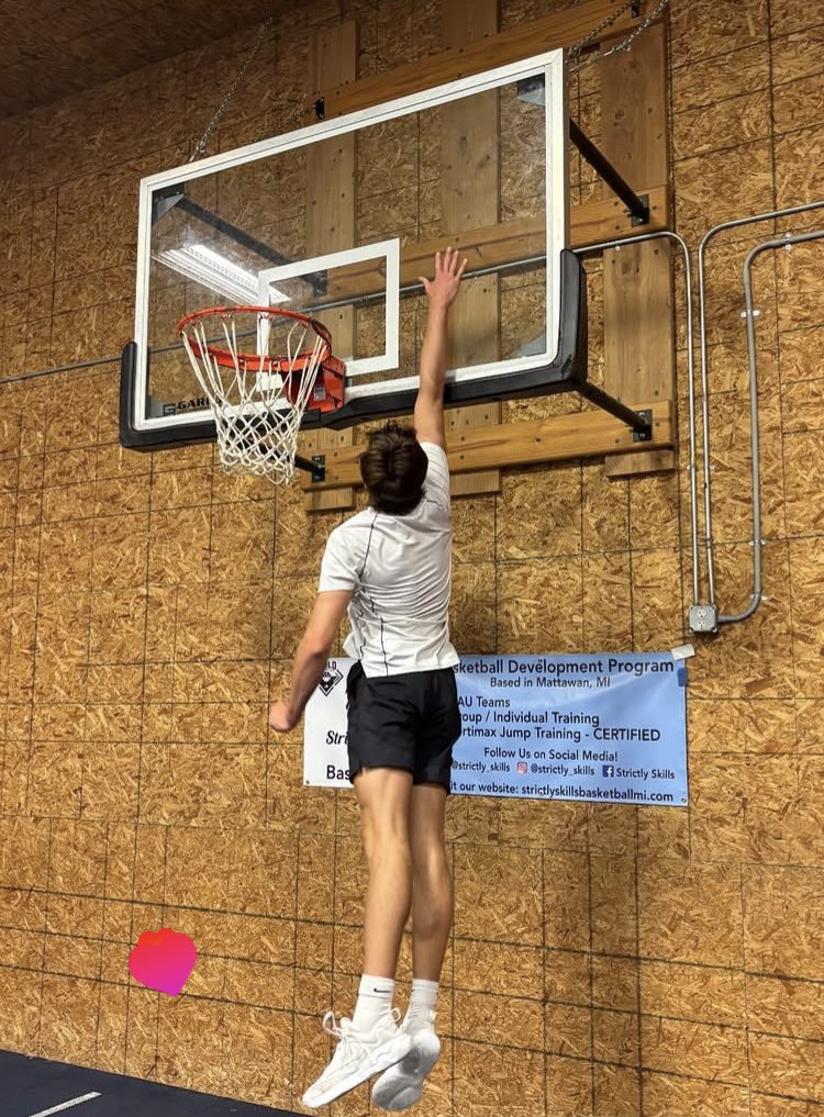 strictly_skills's tweet image. Vertimax work with
Tucker & Alexis Walther
@tucker_walther college hooper at @Hope_Basketball
Alexis at Schoolcraft
@TeamVertimax