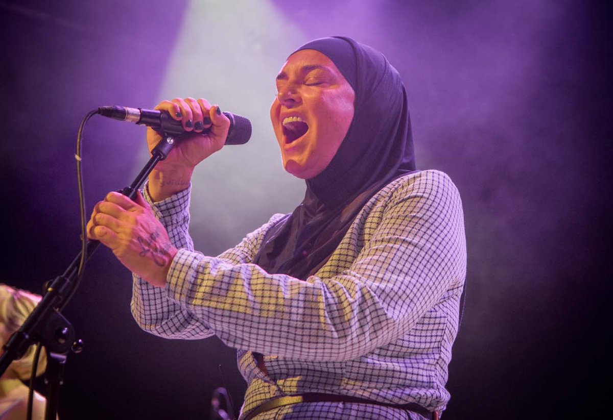 hotpress's tweet image. Remembering Sinead O'Connor on the second anniversary of her death: "She was one of a kind. Troubled. Vulnerable. But unmistakably always who she was"
hotpress.com/music/remember…