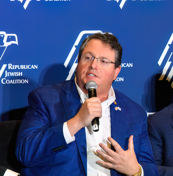 RonPaulInstitut's tweet image. 'Starve Away' - US Congressman Mocks Gaza Suffering -- today on the Liberty Report:
ronpaulinstitute.org/starve-away-us…