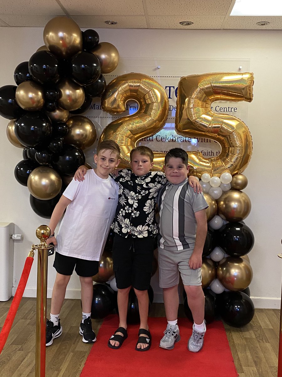 Y6 Leavers’ Party! 🪩