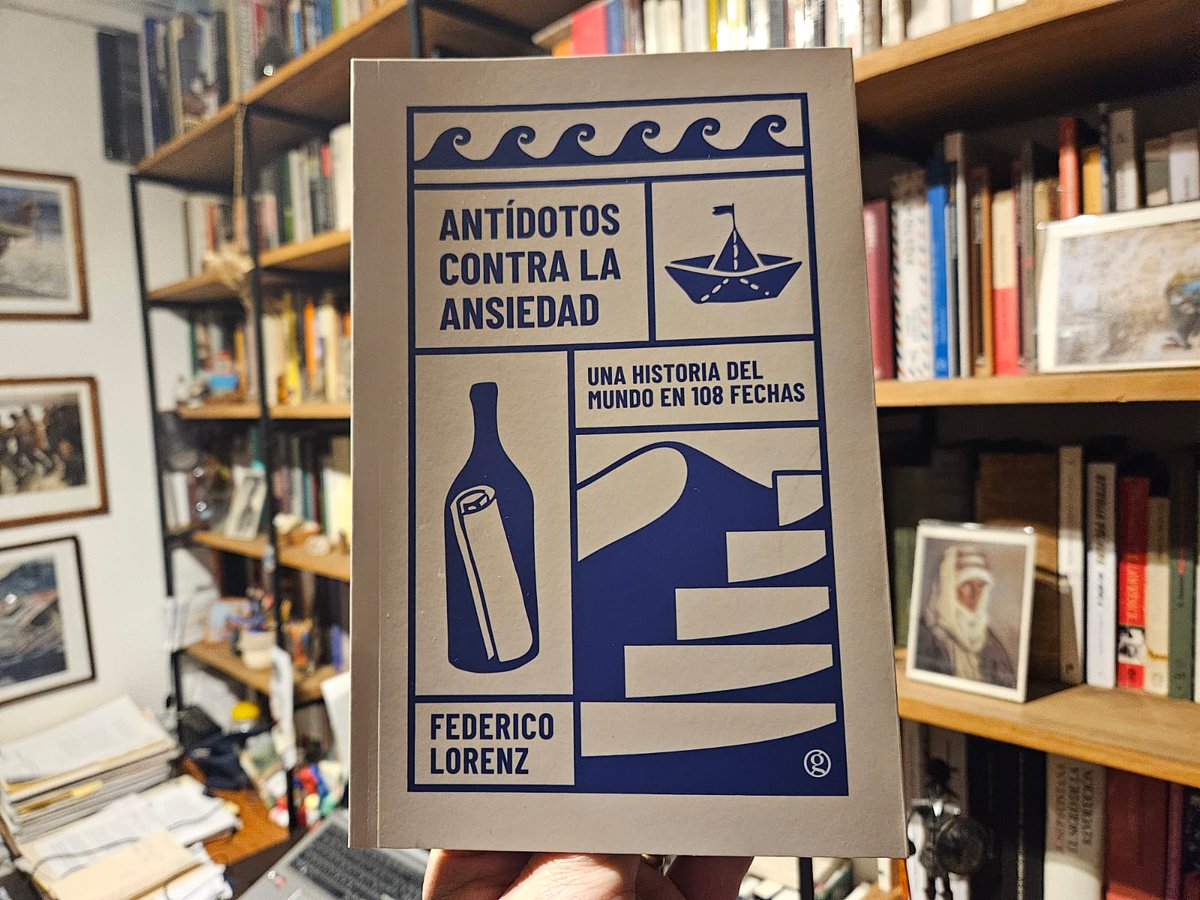 Los hechos reviven porque lo que los vuelve trascendentes, lo que mantiene las huellas de los seres humanos en la realidad es que alguien desea comunicarlas, y otro quiere
conocerlas. Sin curiosidad no hay cultura ni literatura(...) He aquí mi botella al mar. 
(De la contratapa).