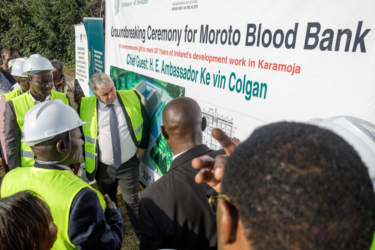 IrlEmbUganda's tweet image. Moroto Blood Bank is a commemorative gift from @IrlEmbUganda to mark 20yrs of Ireland's work in Karamoja. At the ground breaking ceremony today, at Moroto Hospital @IEAmbUganda called it "...a milestone for maternal and emergency care in Karamoja"@Cuamm @MinofHealthUG @ubtsug1