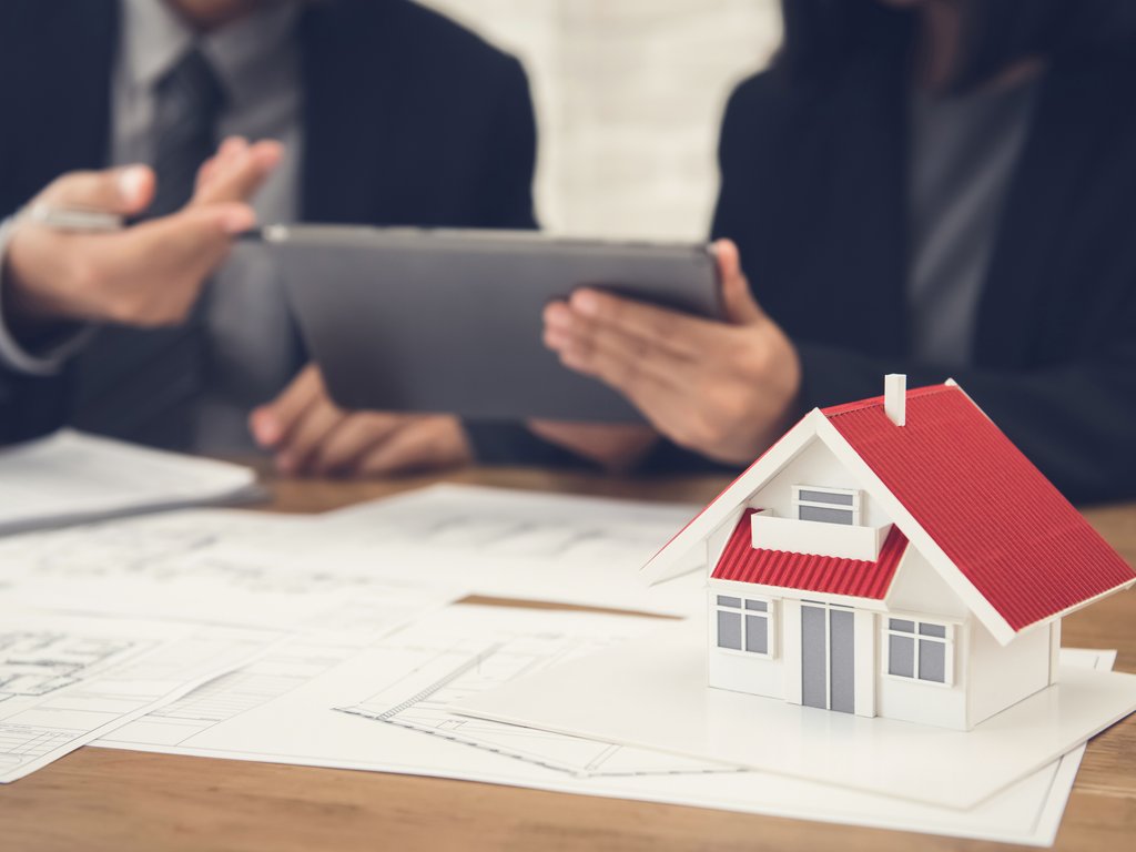 OkInsuranceGal's tweet image. 🏡 Is your home truly insured for what it’s worth? Discover the difference between actual home valuation and replacement cost—and why it matters. Read more! #HomeInsurance #HomeOwnership #RealEstate sprou.tt/1ufRh0MHj0B