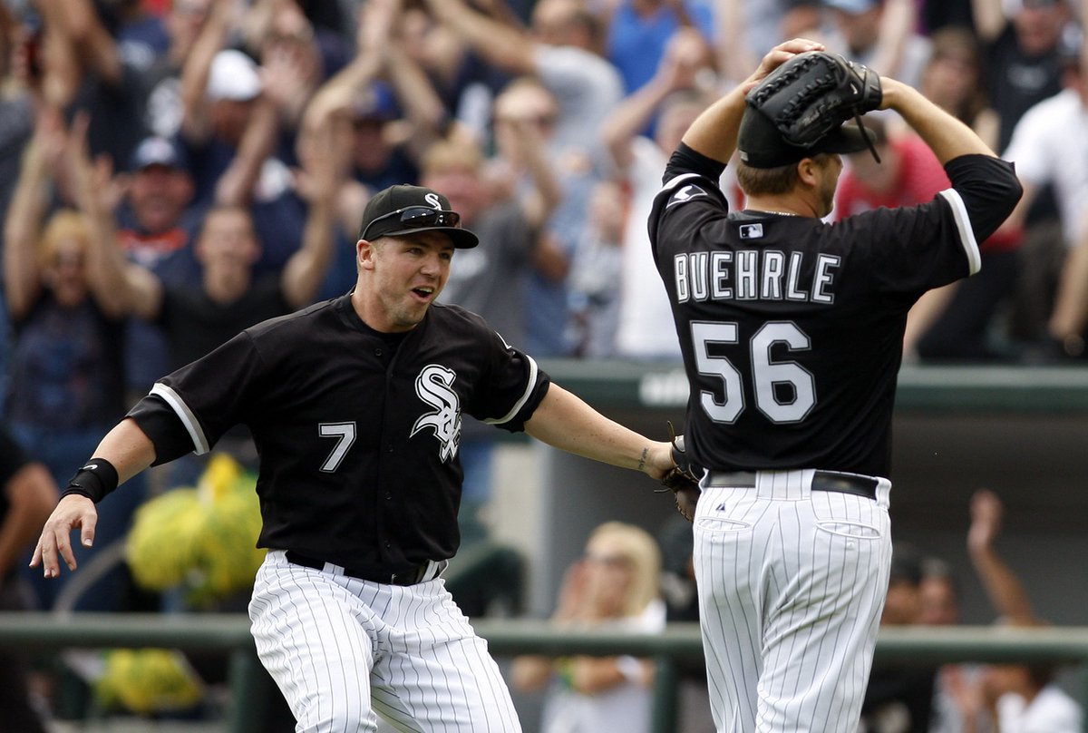 670TheScore's tweet image. Halftime with @leilarahimi & @mharrisonair starts now, with a look back at a big day in #WhiteSox history!
🎧 670TheScore.com/listen
💻 Twitch.TV/Chicago670TheS…