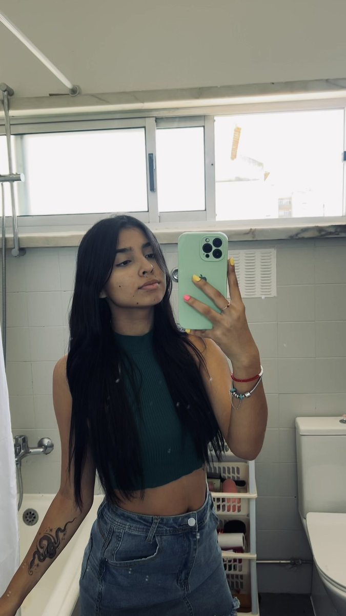 chavettaa's tweet image. oi bebês
