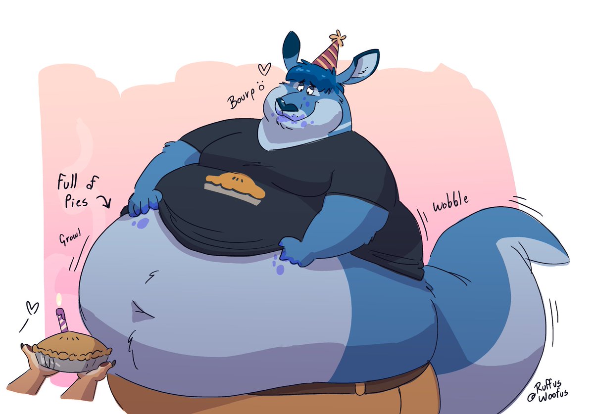 Just one more last birthday pie for <a href="/KygenDrake/">Kygen</a> 🥧🦘