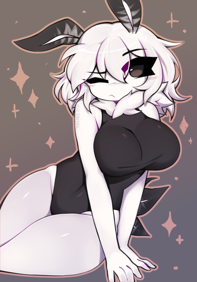OctoberrK's tweet image. i think she is hangry