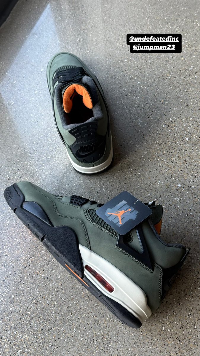 ComplexSneakers's tweet image. Easy Otabor got his Undefeated x Air Jordan 4s early 👀
via: @easyotabor on ig