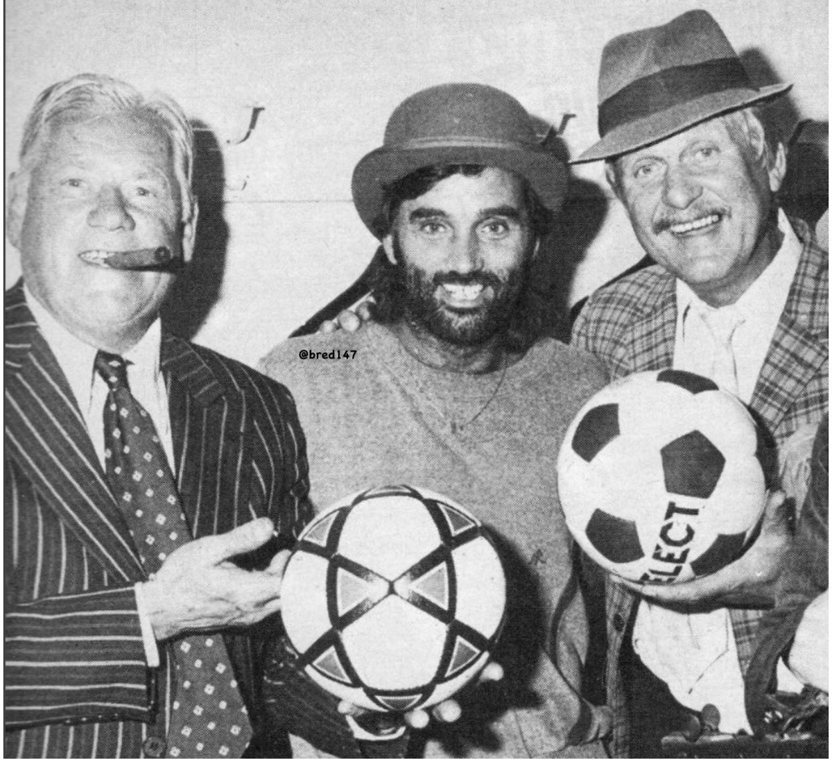 Ben (@bred147) on Twitter photo George Best. Georgie loved a hat! On tour in Norway in 1984. Thank you for the pic <a href="/RetroSportNorge/">RetroSportNorge</a> #mufc George Best. Georgie loved a hat! On tour in Norway in 1984. Thank you for the pic <a href="/RetroSportNorge/">RetroSportNorge</a> #mufc