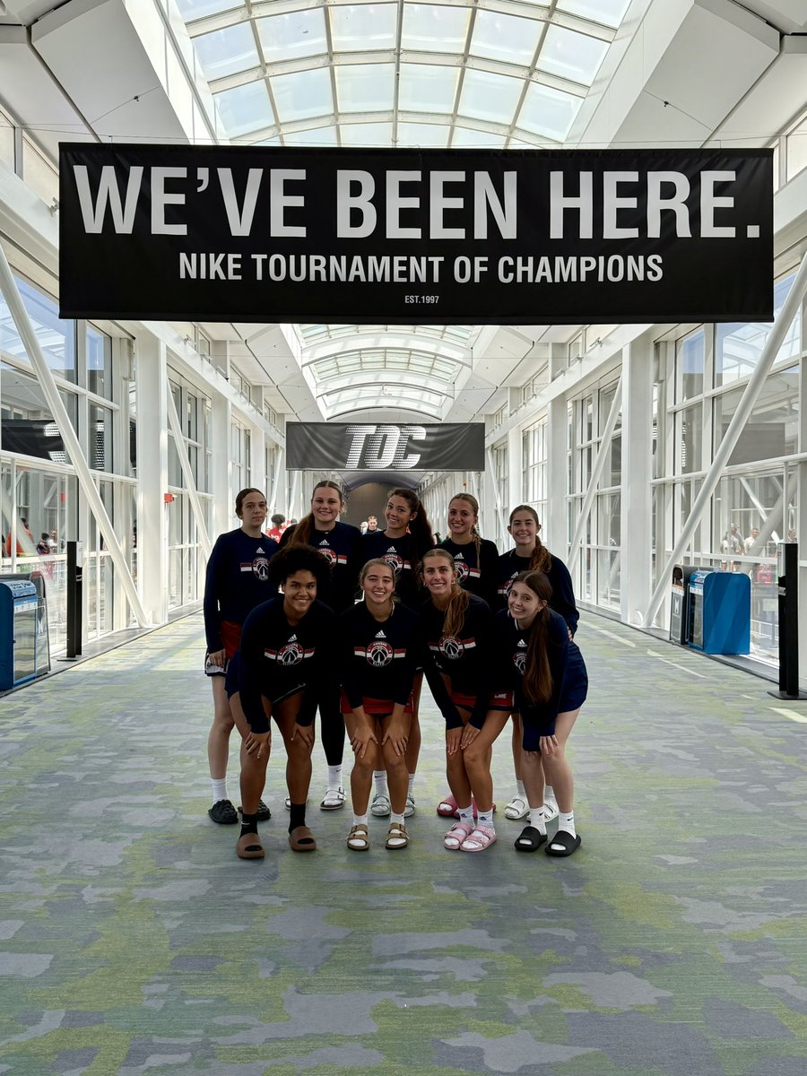 RikaiCook's tweet image. Thank you @mkhalliday7 and @kchusker7 for another amazing season! I loved being a part of this group. We got better, faced great competition, and fought through adversity.
Thank you to all of the college coaches who took time to make it to our games and watch me play!