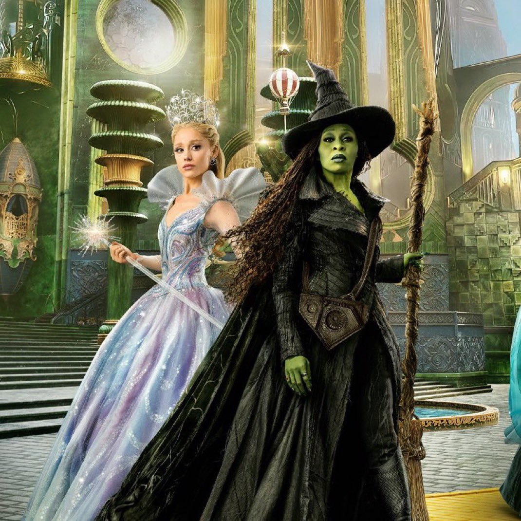 thecalibae's tweet image. I hope we get this version of the characters at Universal Studios Hollywood