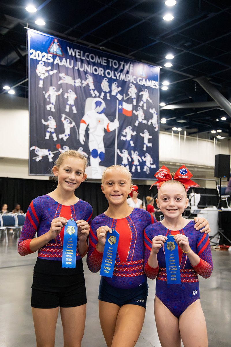 HCHSA's tweet image. Smiles that shine brighter than any trophy 🏆
@TheRealAAU