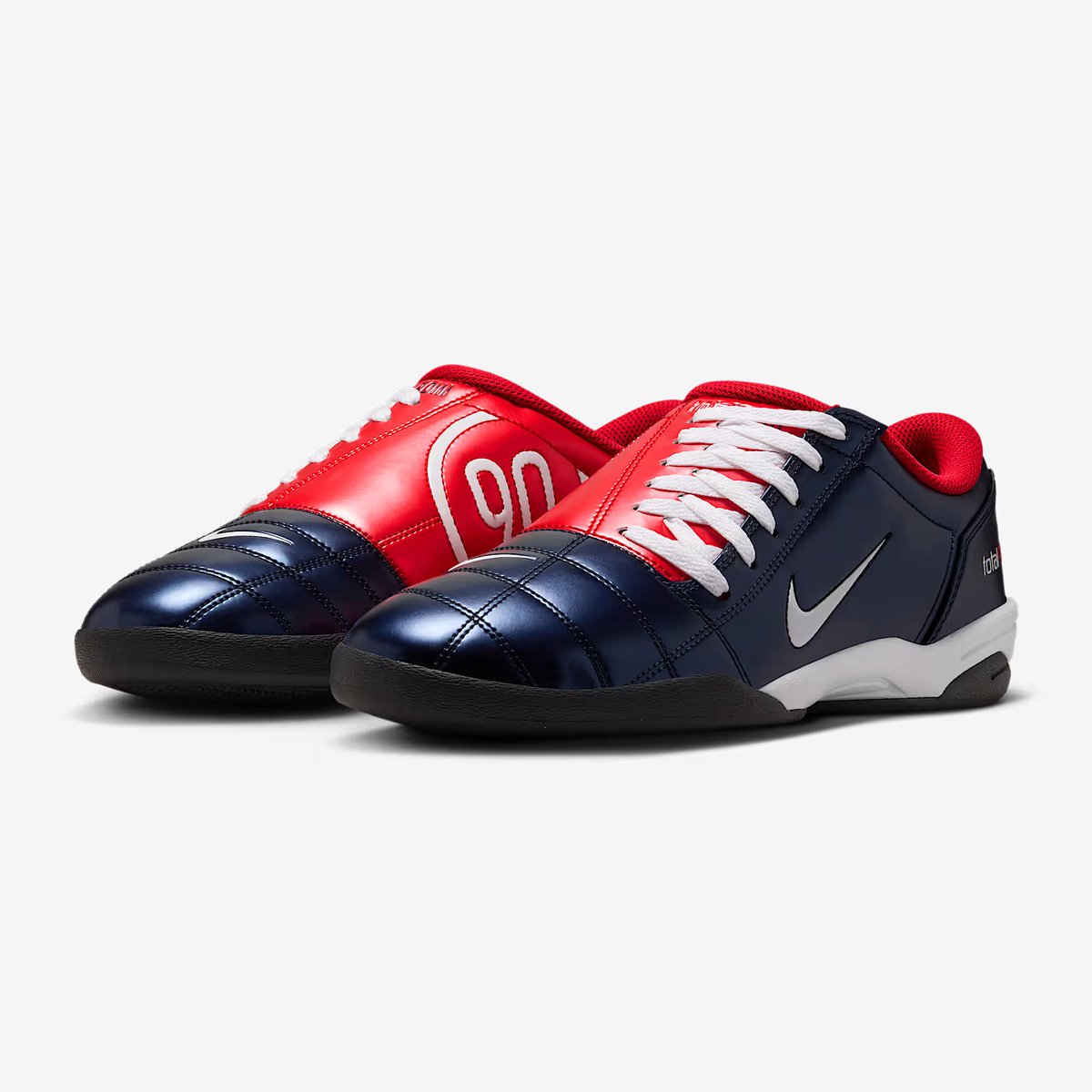 nicekicks's tweet image. JUST IN 🇺🇸
Nike Total 90 "USA" is now available!
📲 nicek.is/45gpDUZ