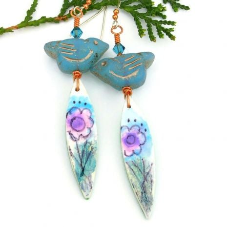 ShadowDogDesign's tweet image. Original #Art: Artisan Hand Painted #Flowers Dangle #Earrings w/ Czech Glass #Birds! via @ShadowDogDesign #ShopSmall #BirdEarrings #FlowerEarrings bit.ly/SpringHasSprun…