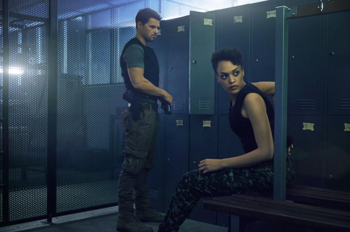 valhallapics's tweet image. #HappyBirthday to #BritneOldford who played Regan in our 2016 show, #Hunters! You can see Oldford in one of her most recent projects, #Sirens, on @Netflix! Check it out if you can!