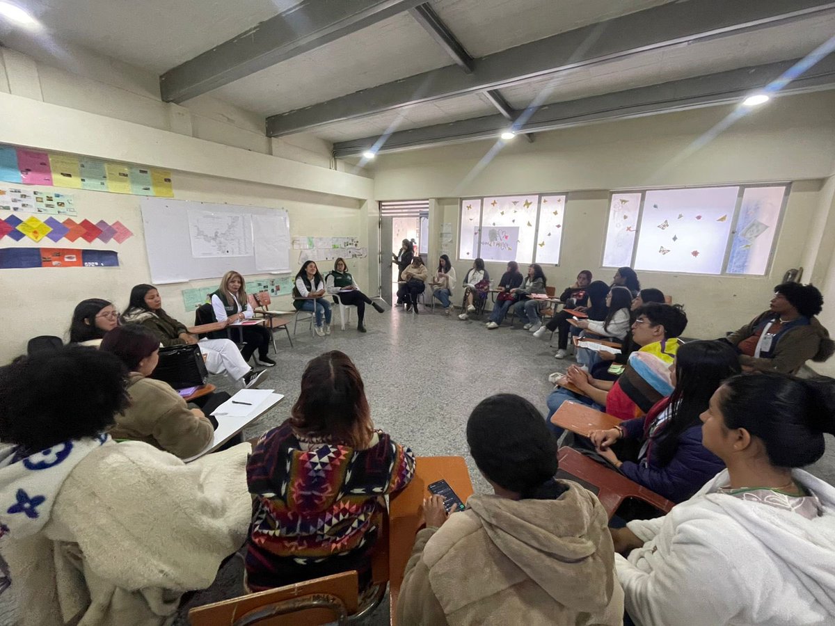 Desde la Dirección de Mujer e Inclusión Social acompañamos la Asamblea Departamental de Juventudes en Aquitania, escuchando a las mujeres jóvenes y población diversa que alzan la voz frente a las violencias de género que persisten tanto en lo rural como en lo urbano.