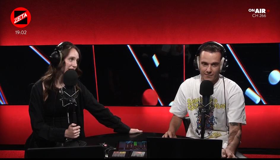 Federic39594322's tweet image. Chi non segue Aperizeta non saprà mai cosa si perde
Divertimento e ottima musica
Dalle 19 alle 21 segui Benedetta e il #drojette sulle frequenze Radio Zeta oppure in radiovisione sul DT #edoonair