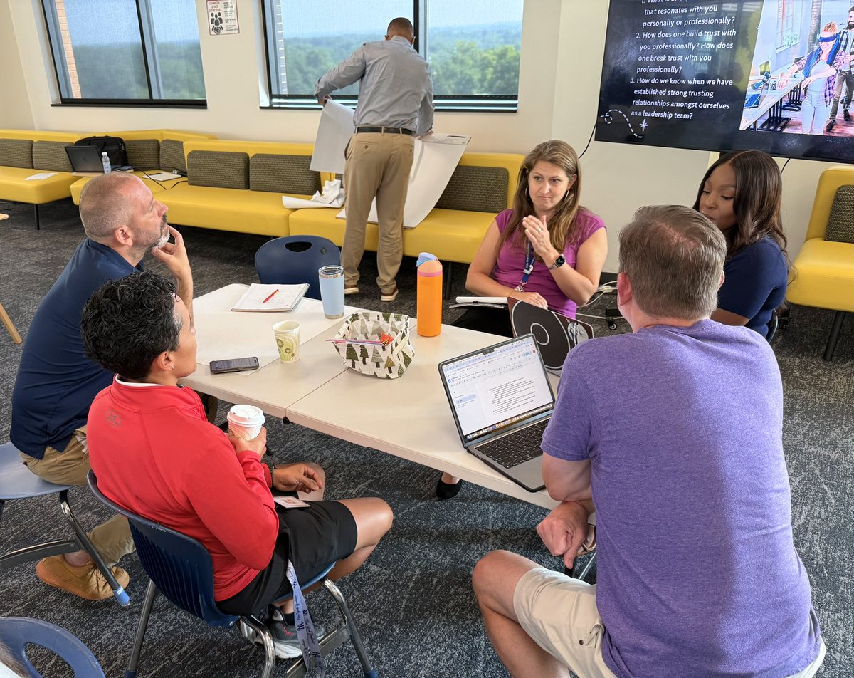 Terry J. Dade tweet media