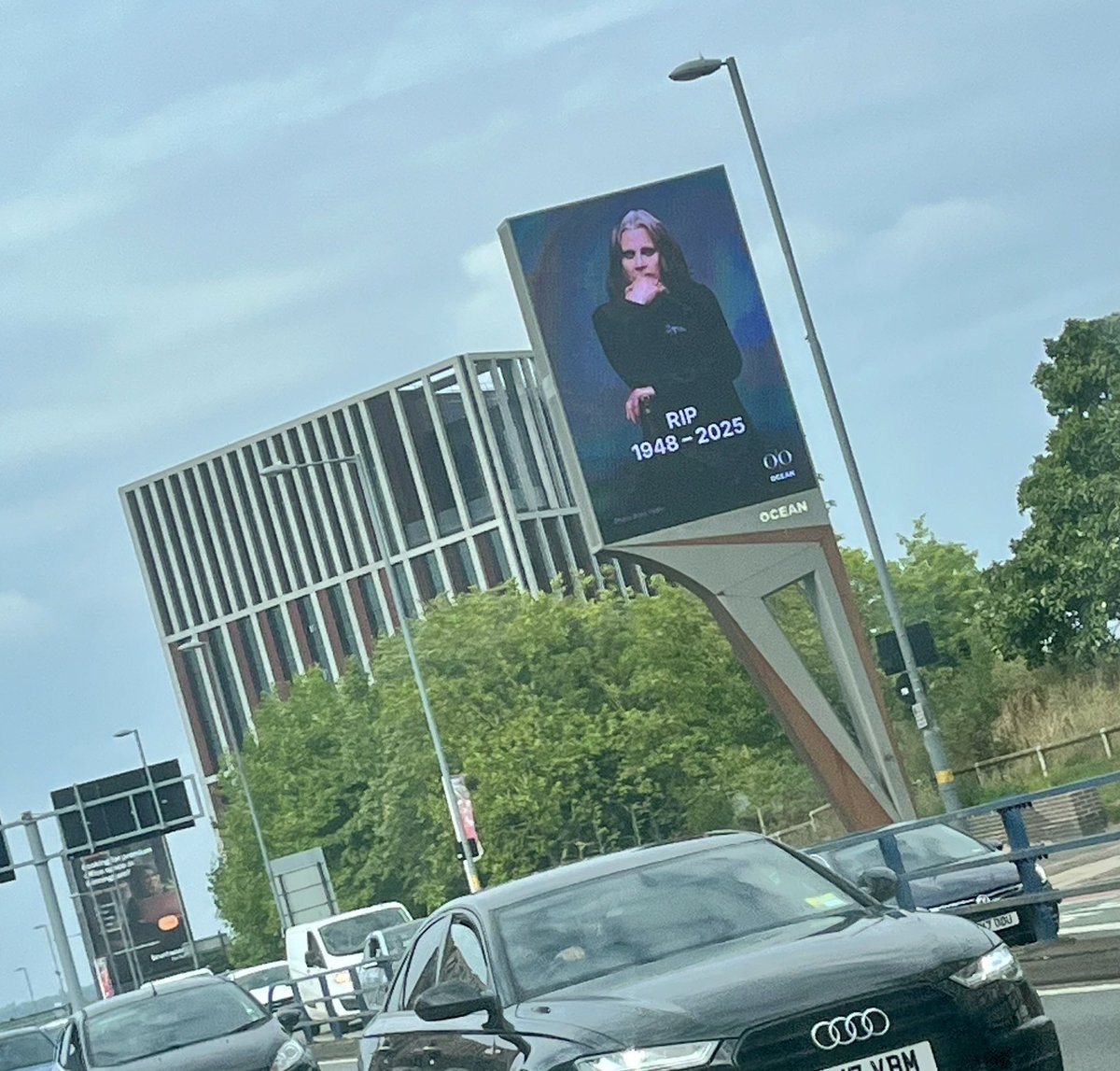 Hoy estamos de luto en su ciudad.