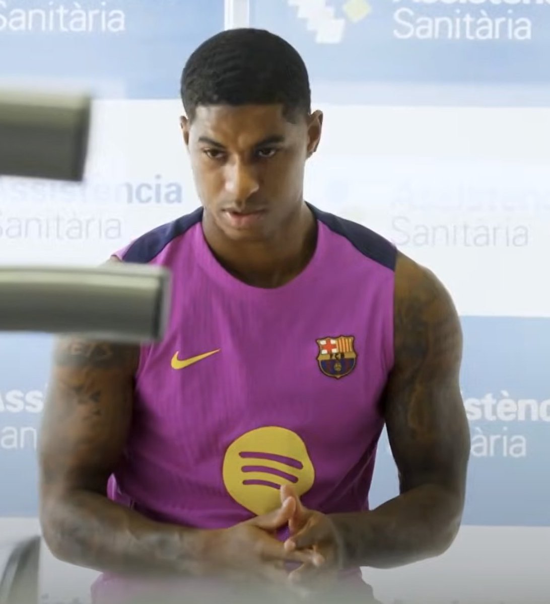Football__Tweet's tweet image. 🚨 Barcelona CANNOT register Marcus Rashford yet.
They need to make sales first.
🗞️ @MirrorFootball