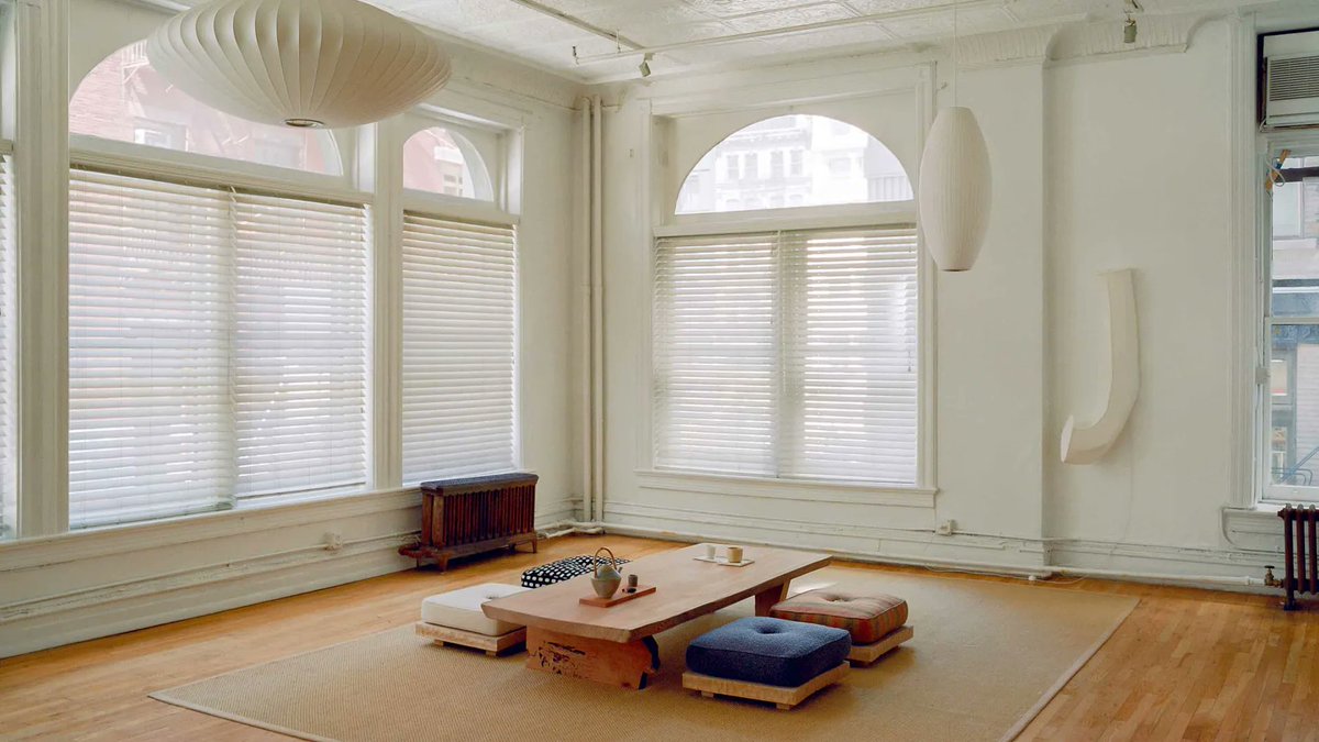 CuriousLuke93x's tweet image. I would add very little to this room.
A permanent canvas, temporary alter.
