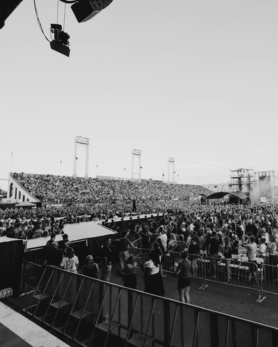 brandonlake's tweet image. SEE YOU SOON, TEXAS 🤠 Still a few tickets left!!
07.24 | HOUSTON, TX
07.25 | AUSTIN, TX (LOW TICKETS)
07.26 | DALLAS, TX (SOLD OUT)
07.27 | DALLAS, TX
07.31 | PHOENIX, AZ (SOLD OUT)